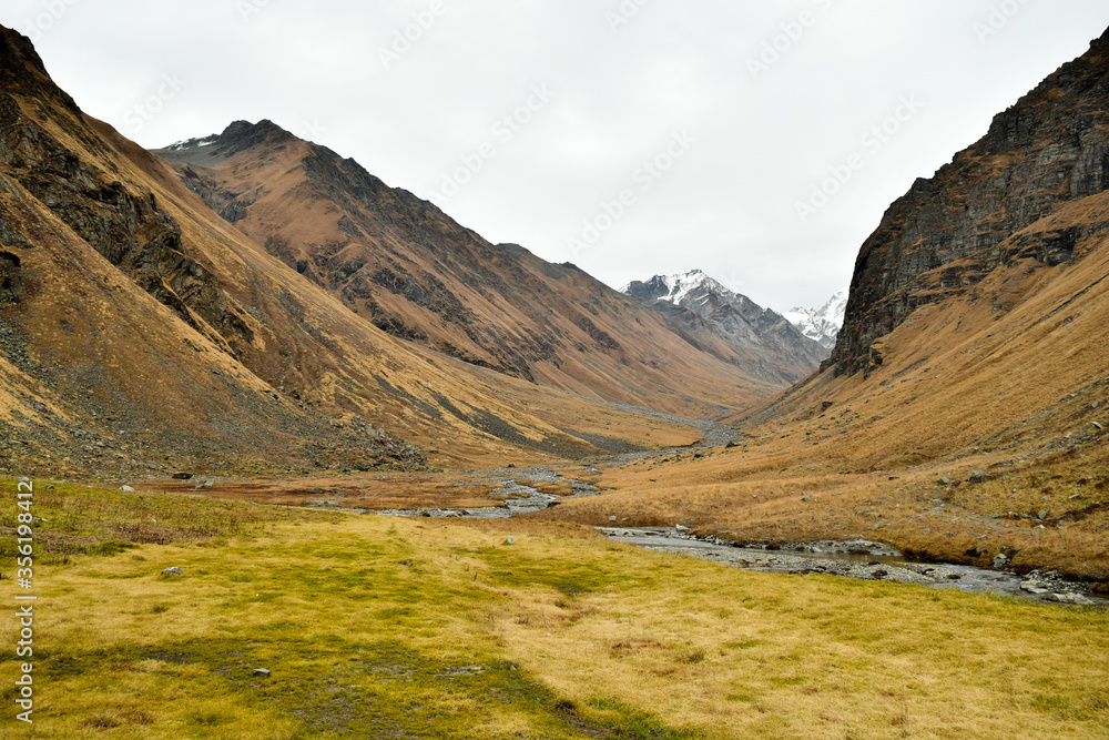 View from Marinda tal, trekking in Uttarakhand, India.