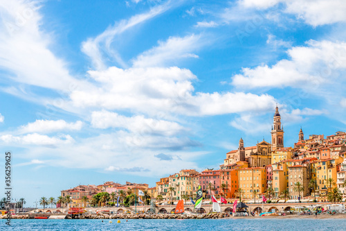 Summertime at the sea and the mountains 