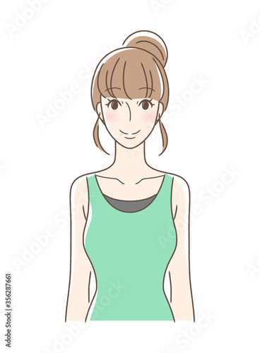 笑顔で正面向きの女性