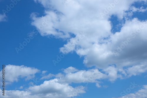 Fototapeta Naklejka Na Ścianę i Meble -  Beautiful sky with clouds and sunlight