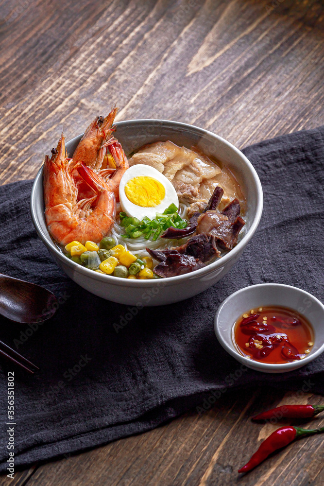 Hu Tieu - Vietnamese white rice noodle soup Hu Tieu - Vietnamese white rice noodle soup