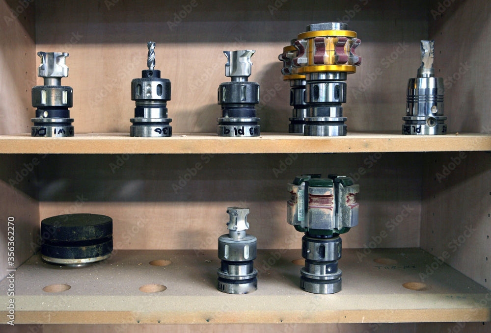 Drillheads of wood drill. Office furniture industry. Drillheads of wood drill. Office furniture industry.