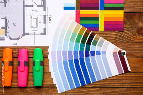 Color palettes with buildin...