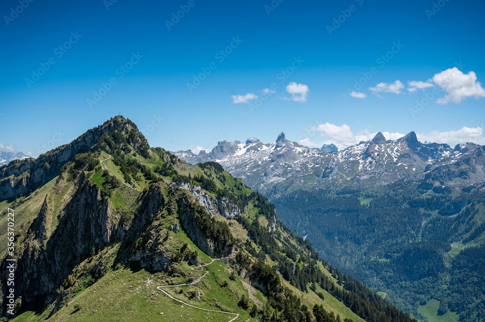 Klingenstock mit Schwyzer Alpen
