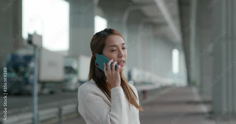 Woman talk on cellphone at outdoor