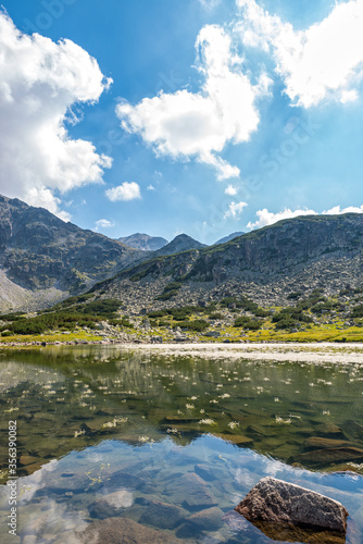 Fototapeta Naklejka Na Ścianę i Meble -  Mountain peak and a lake