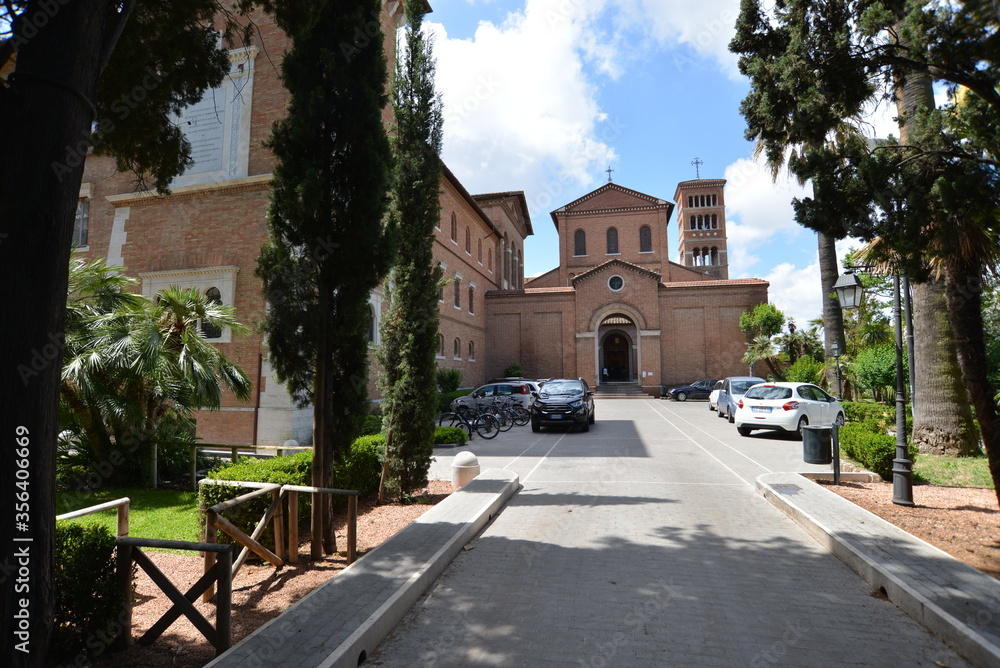 Roma Chiesa di Santo Anselmo