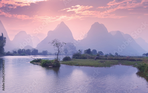 Fototapeta landscape in Yangshuo Guilin, China