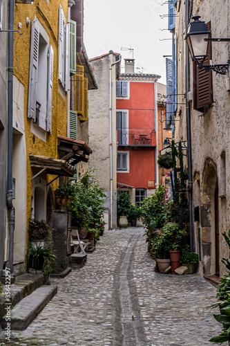 Une rue provençale