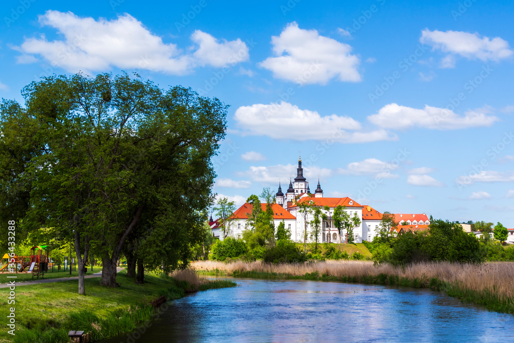 Malowniczy Supraśl – zabytki, kultura, sztuka, Podlasie, Polska