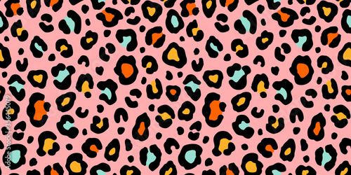 Colorful leopard seamless pattern. Fashion stylish vector texture.