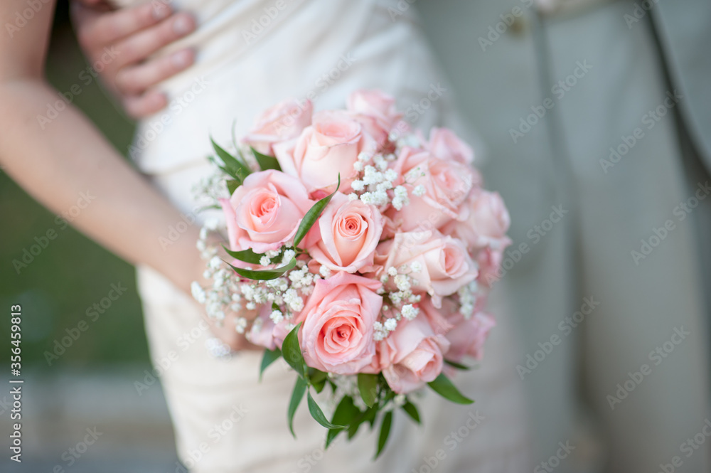 Beautiful pink wedding bouquet Beautiful pink wedding bouquet