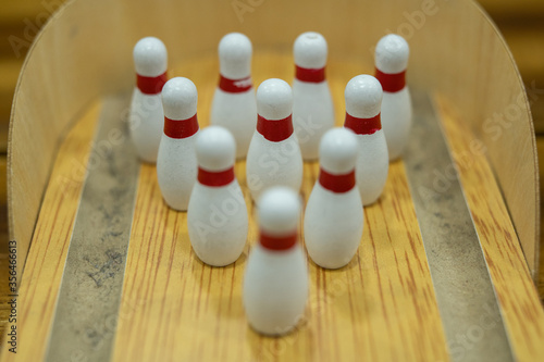 Bowling game to enjoy and have fun
