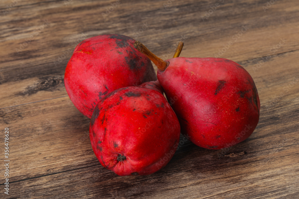 Ripe sweet red pear heap
