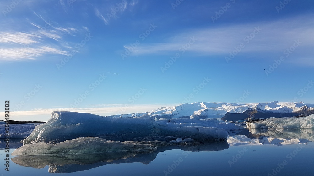 Obraz premium Lago glaciar Jökulsárlón en Islandia
