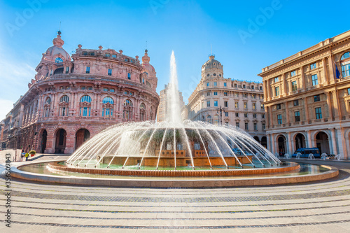 Fotografía Piazza De Ferrari Square, Genoa