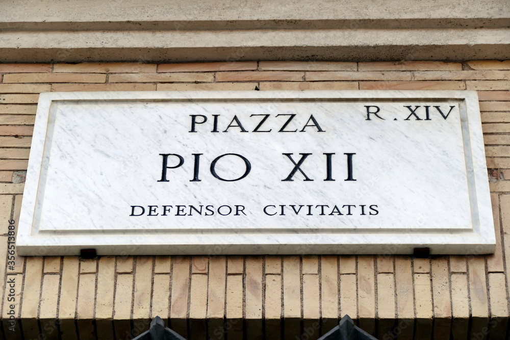 Naklejka premium St. Peter's Square,Basilica of Saint Peter and the Vatican,Rome,Italy