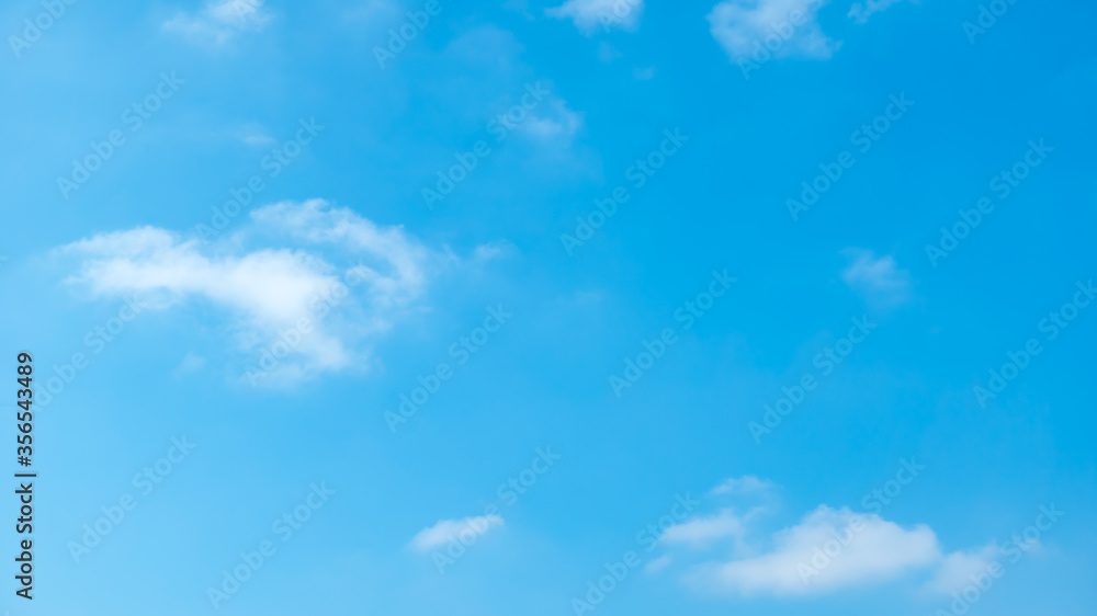 Obraz premium 青空・雲