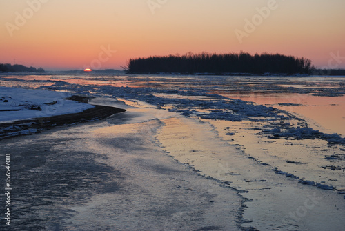 Evening on the Irtysh River  Omsk region  Siberia  Russia
