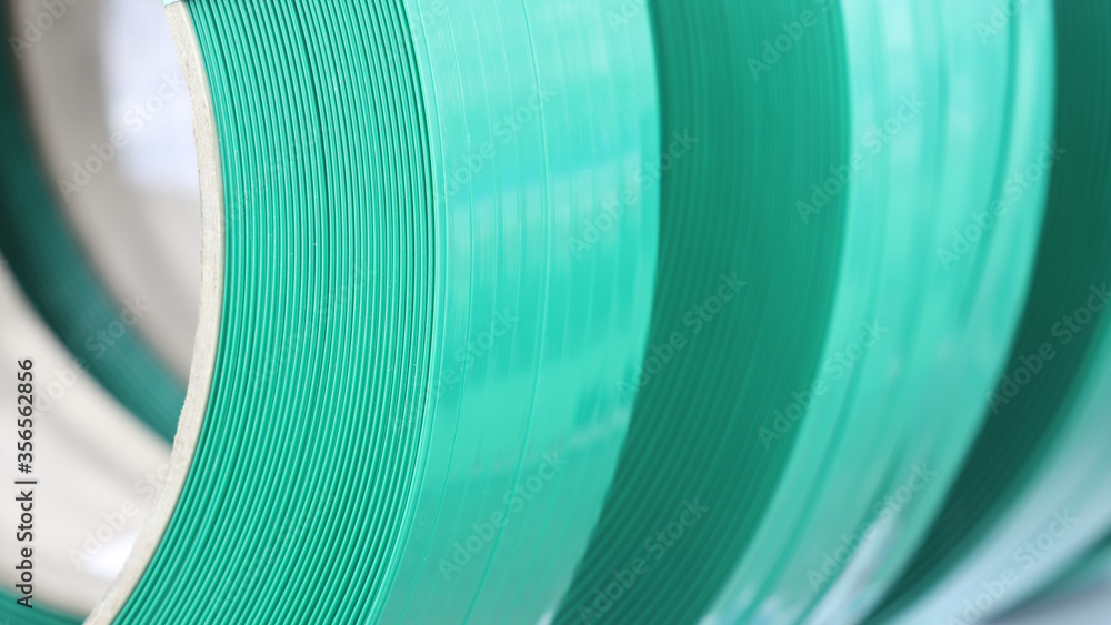 Αυτοκόλλητο Green PP band for packaging and fastening of carton box