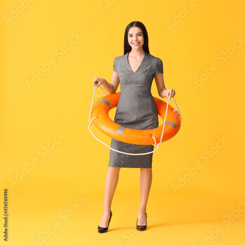 Young businesswoman with li...