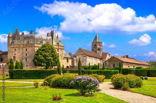 Photos Chateau de Jumilhac-le-Grand in Dordogne: Medieval French Castle Architecture wi