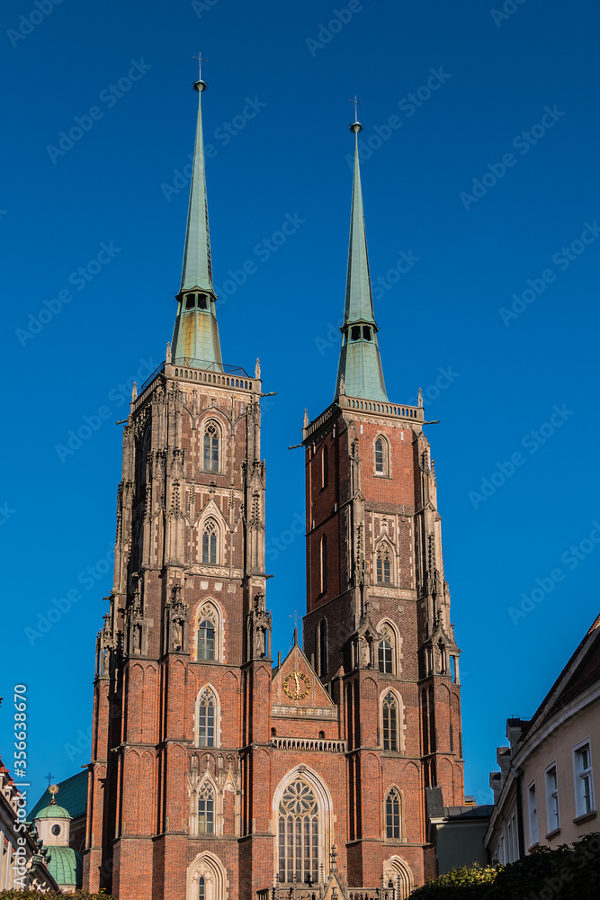 Obraz premium View of Cathedral of St. John the Baptist (1272 - 1341) in Wrocław. Cathedral located in the Tumski Island (