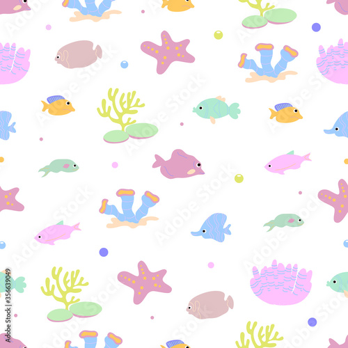 Seamless vector pattern of fish  seaweed  plants  bubbles. Isolated on a white background.