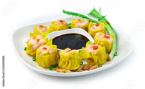 Steamed Shrimps Dumbling Chinese, Asian Food fusion photo