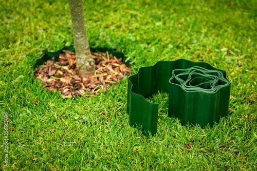Murais de parede green plastic lawn edge tape for flowerbed and tree edging