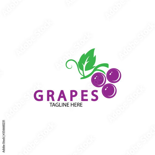 Grapes vector icon illustration design