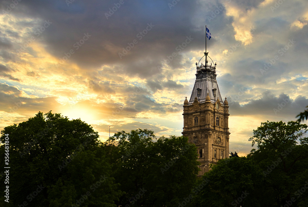 Fototapeta premium Clock tower of the Quebec parliament building in Quebec city.