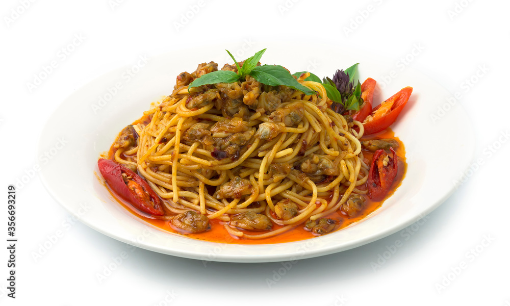 Spaghetti Spicy Chili Paste with Baby Clams Thai Food