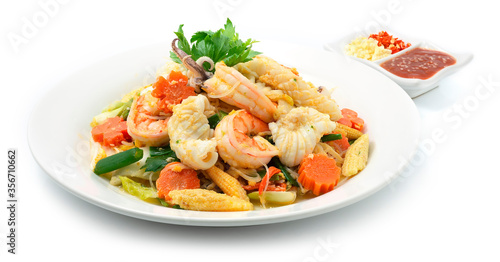 Fotografie Thai Sukiyaki Stir Fried with Seafood Shrimps,Squids,Egg and Vegetables Carved C