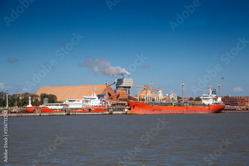 фотографія Pier,Dow Chemical chemical plant, biological treatment plant, Stade, Lower Saxon
