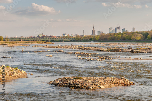 Fotografie extremely low water level of Wisła river in Warsaw