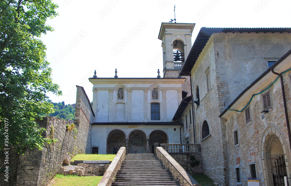 Chiesa del Santo Sepolcro ad Astino, Bergamo, Lombardia, Italia.