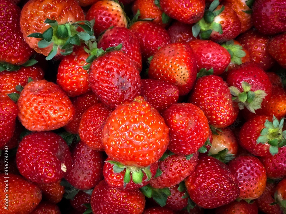 fresh strawberries background fresh strawberries background