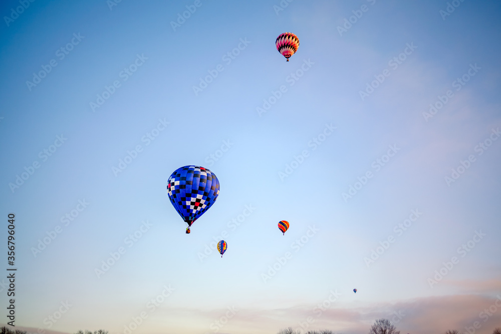 Fototapeta premium Winter Hot Air Balloons 