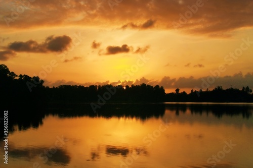 Lakeview Sunset © Jackson