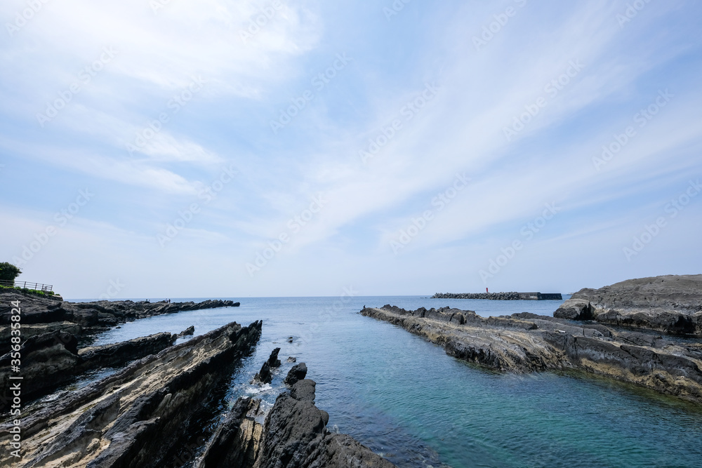 神奈川県城ヶ島の海岸