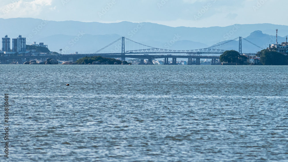 Fototapeta premium PRAIA COSTEIRA PIRAJUBAE FLORIANOPOLIS SANTACATARINA BRASIL