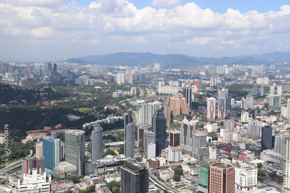 Fototapeta premium Paysage urbain à Kuala Lumpur, Malaisie