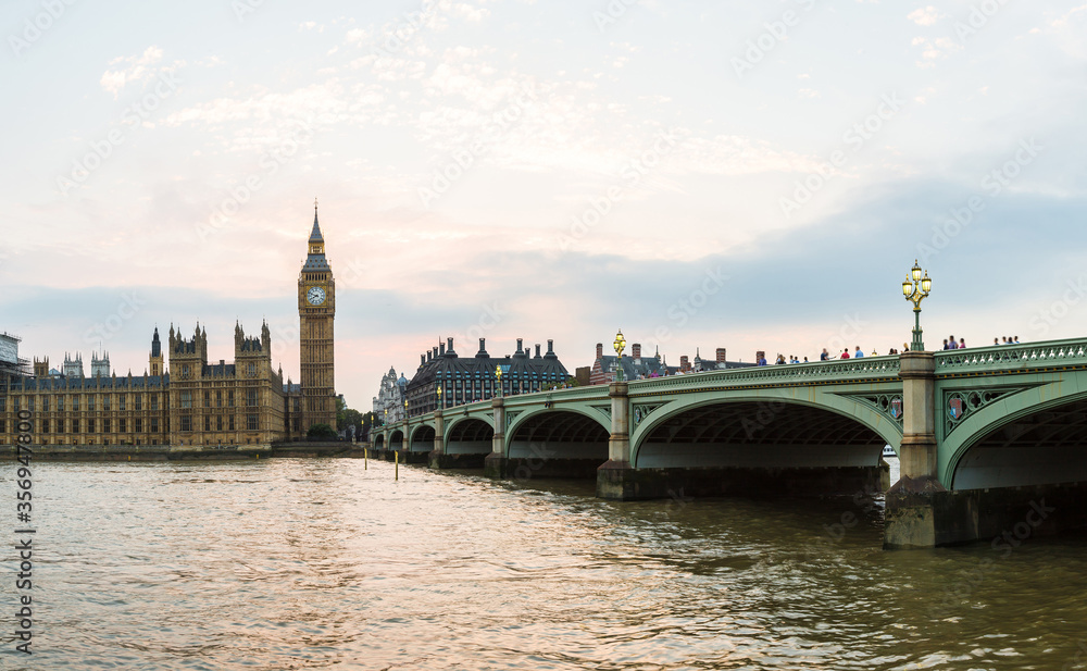 Big Ben, Parliament, Westminster bridge in London