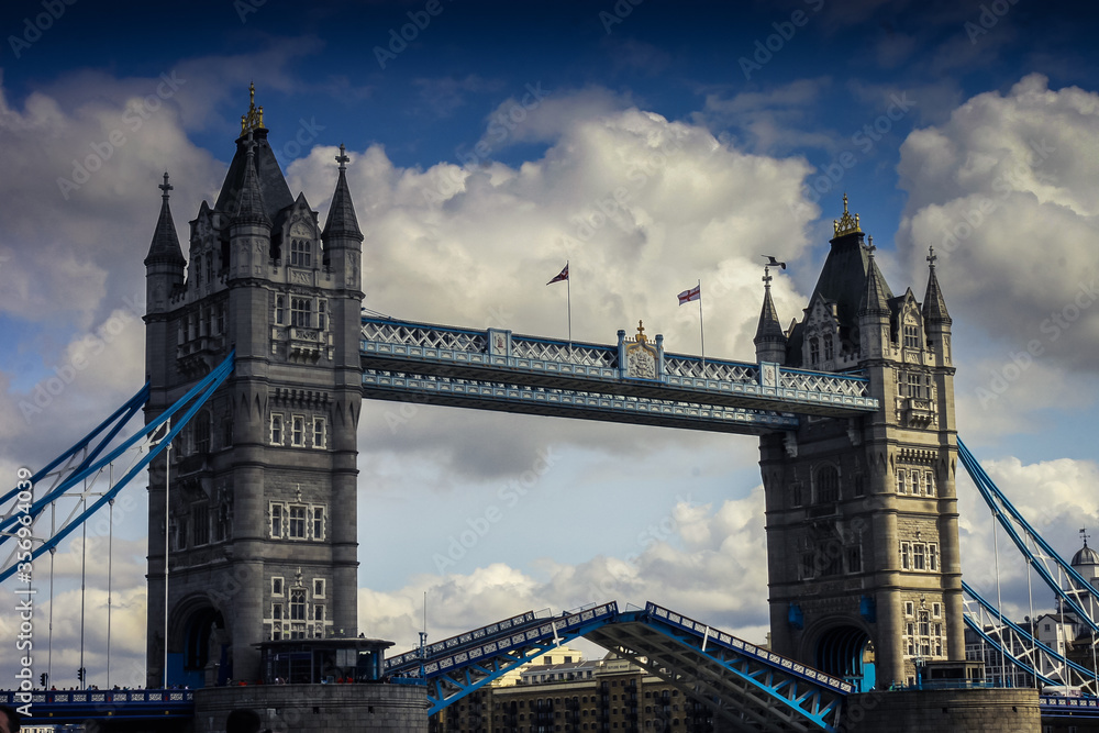 tower bridge in london