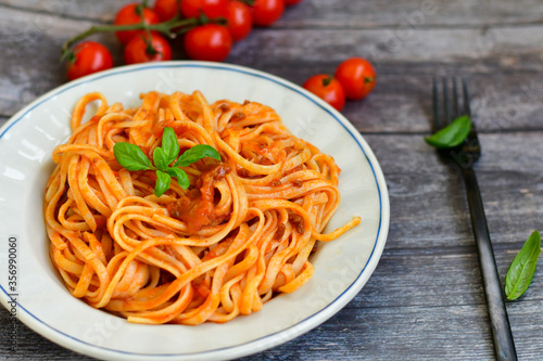  Home made italian spaghetti bolognese with tomato sauce and basil