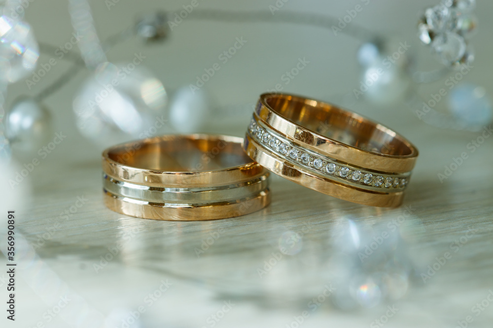wedding rings with diamonds wedding rings with diamonds
