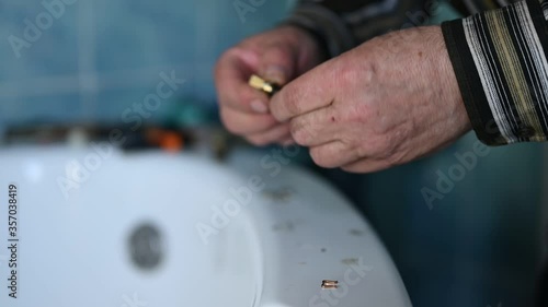 repair the tap at home when it is dripping
