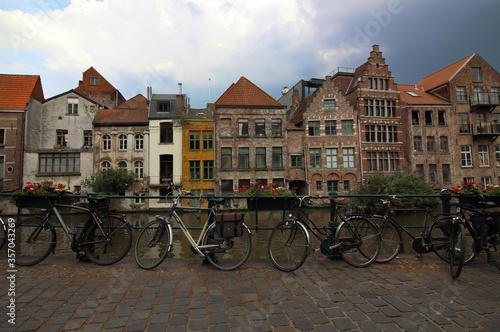 Bicycles in Ghent Belgium next to the river © Rodrigo Magaña