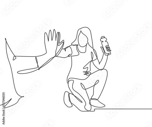 Single line drawing of young happy woman take a rest after do some exercise and giving high five to her friend at outfield park. Friendship concept continuous line draw design vector illustration